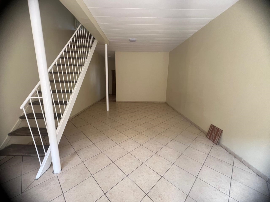 2 Bedroom Property for Sale in Navalsig Free State